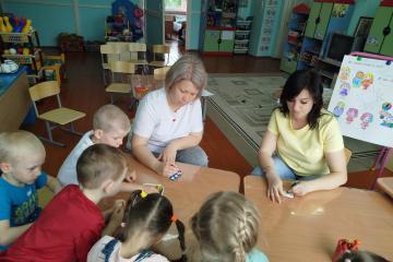 ПОЭТИЧЕСКИЕ КРАСКИ ЕЛЕНЫ БЛАГИНИНОЙ.
